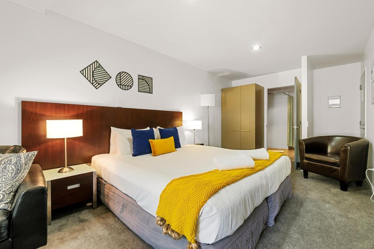 The Alps Apartment Three Bedroom Квинстаун Экстерьер фото