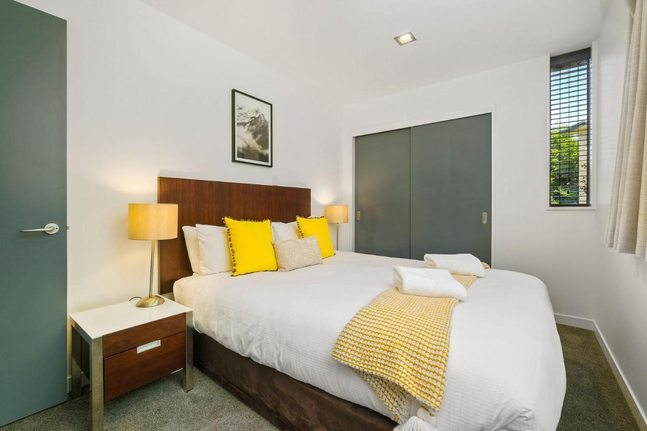 The Alps Apartment Three Bedroom Квинстаун Экстерьер фото